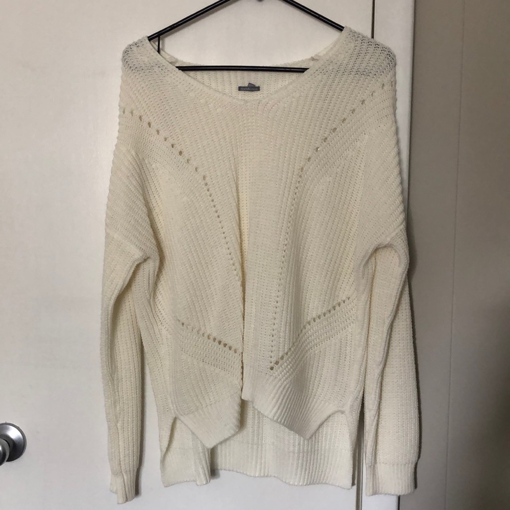 Small cream sweater